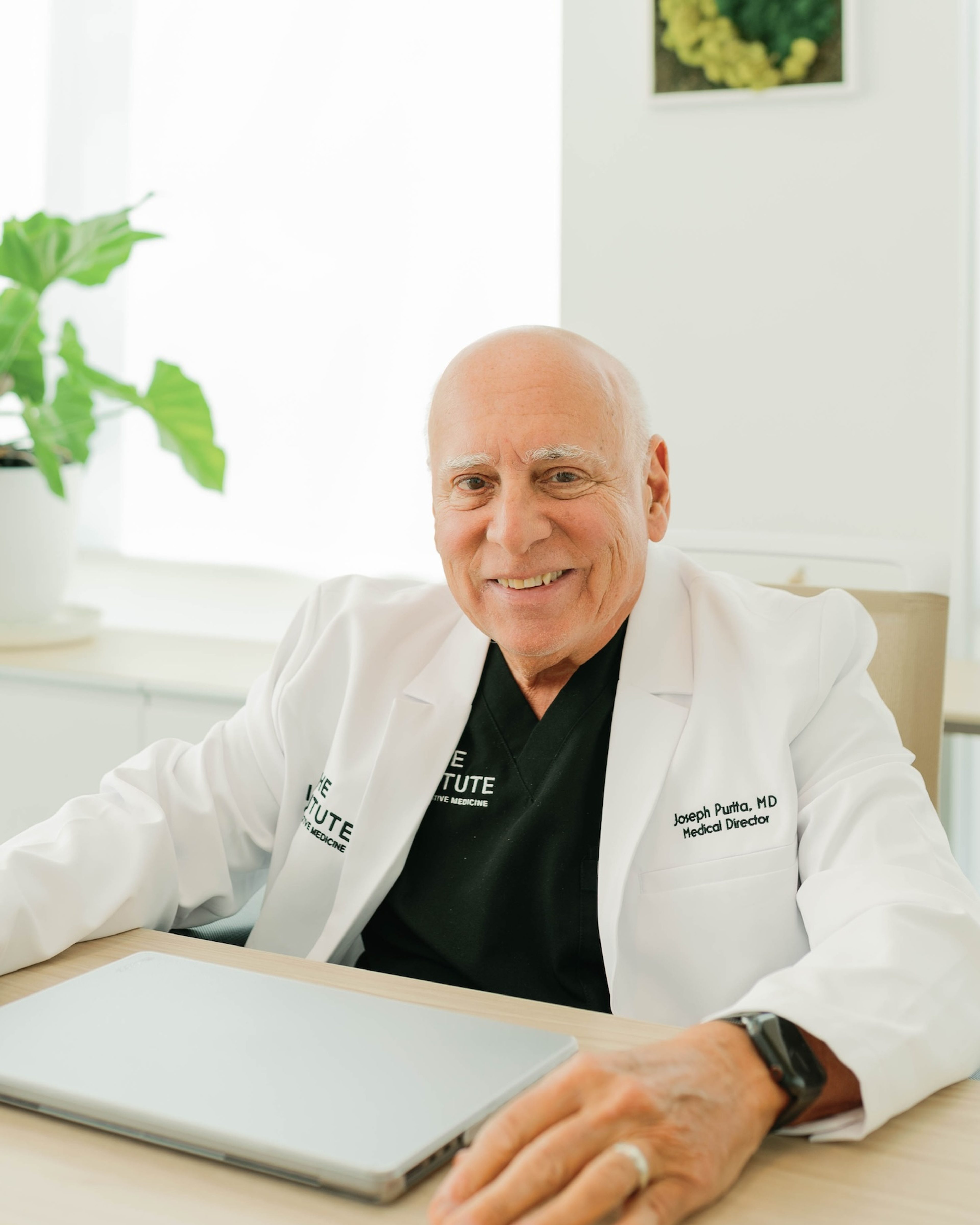 Dr. Joseph Purita, MD, Medical Director of PUR-FORM.